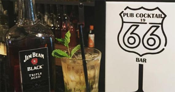 1966 Pub Cocktail Bar - Foto 1