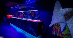 8-Bits Club - Foto 1