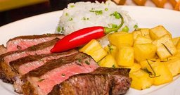Bistrô Paris 6 - Pamplona - Foto 1