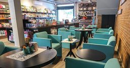 Blends 7 Coffee Shop - Foto 1