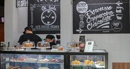 Blends 7 Coffee Shop - Foto 4