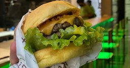 Burger + - Foto 4