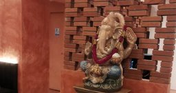 Curry's - Brooklin - Foto 2