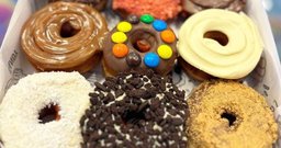 Happyness Donuts - Santana - Foto 4