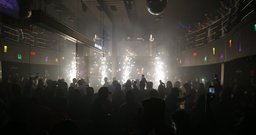 Holy Club - Foto 2