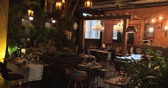 La Innocent Bistro & Bar