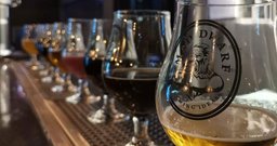 Mad Dwarf Tap House - Foto 1