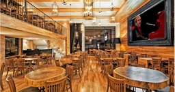 Madero Steak House – Grand Plaza - Foto 1