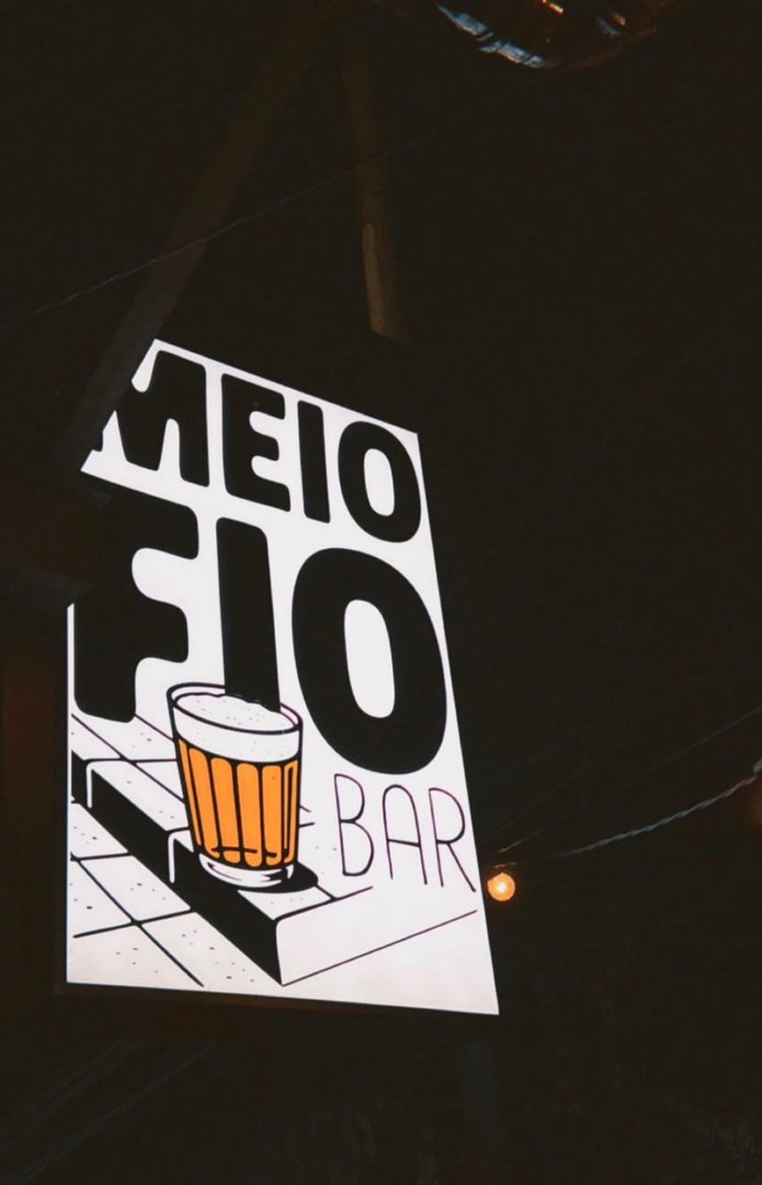 Meio Fio Bar