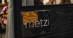 Metzi - Foto 2