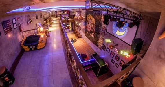 Queens Music Bar
