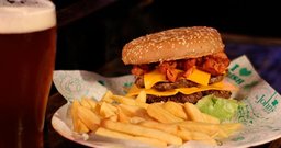 St. John's Irish Pub - Foto 4