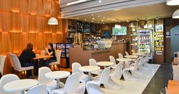 Um Coffee Co. - Foto 5