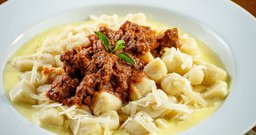 Villa Lucco Cantina Italiana - Foto 1